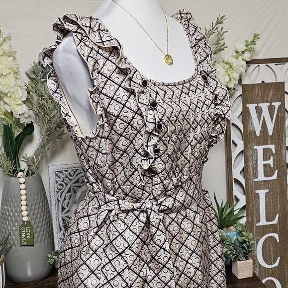 JUICY COUTURE | 100% SILK BELTED SERVANT DRESS - Picture 4 of 16